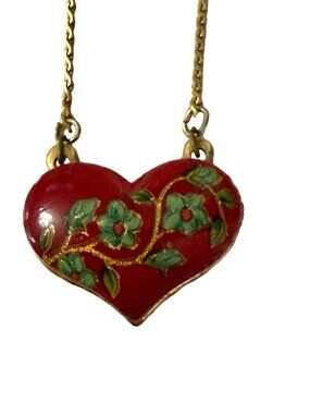 Vintage Red Heart Floral Enamel Pendant Necklace Gold Tone Chain 15”